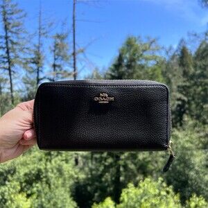 COACH Long Zip-Around Wallet Pebble Leather BLACK with GOLD Hardware AUTHENTIC